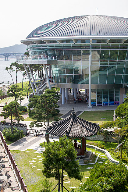 Busan Apec House Dome